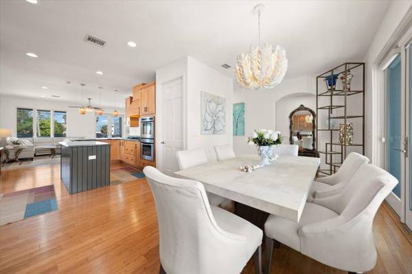 31 81ST AVE, Treasure Island, FL, 33706 photo 18