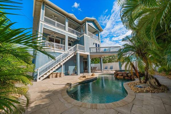 31 81ST AVE, Treasure Island, FL, 33706 photo 2