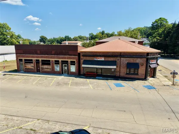 390 Main ST, Ellington, MO 63638