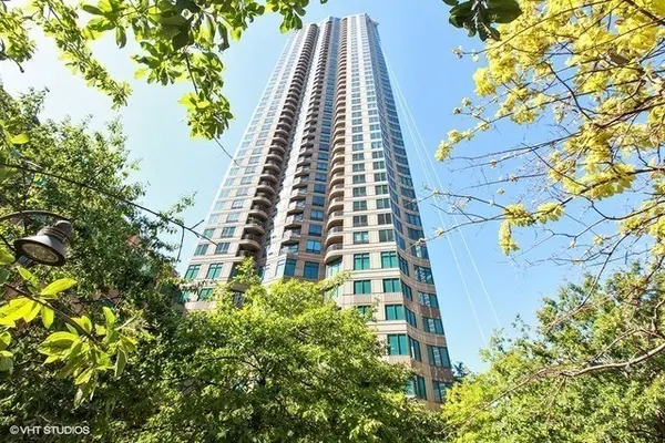 400 N Lasalle ST #3602, Chicago, IL 60654