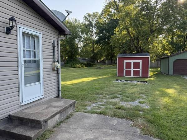 1306 Main ST, Carterville, IL 62918