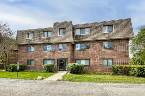 1472 Carol CT #3B, Palatine, IL 60074