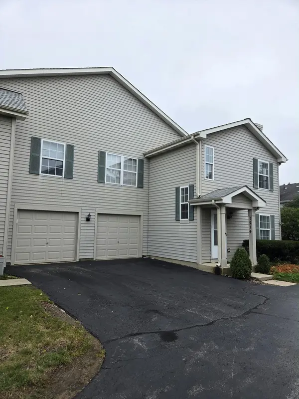 1214 ORLEANS DR #1214, Mundelein, IL 60060