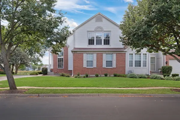 2833 Waterfront AVE, Algonquin, IL 60102