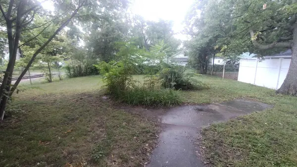 827 Kern ST, Waterloo, IA 50703
