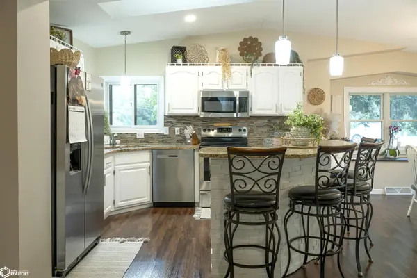 108 Hickory LN, Coon Rapids, IA 50058