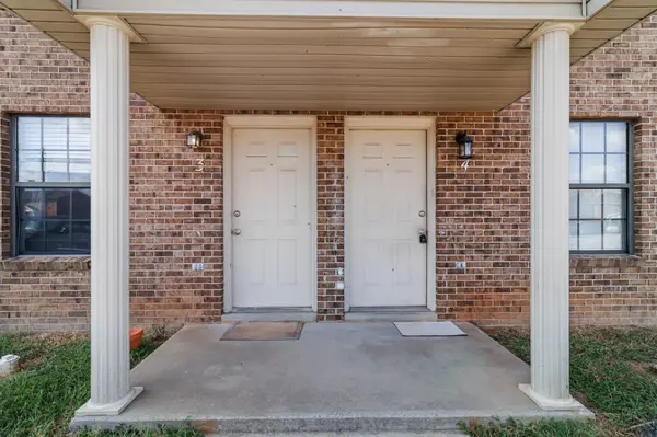 369 Peabody Dr #4, Clarksville, TN 37042