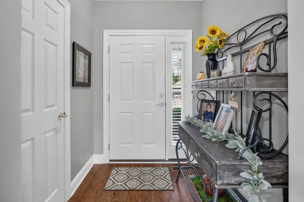416 Colonial Dr, Winchester, TN 37398