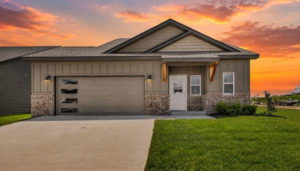 2709 Brewster Dr, Clarksville, TN 37042