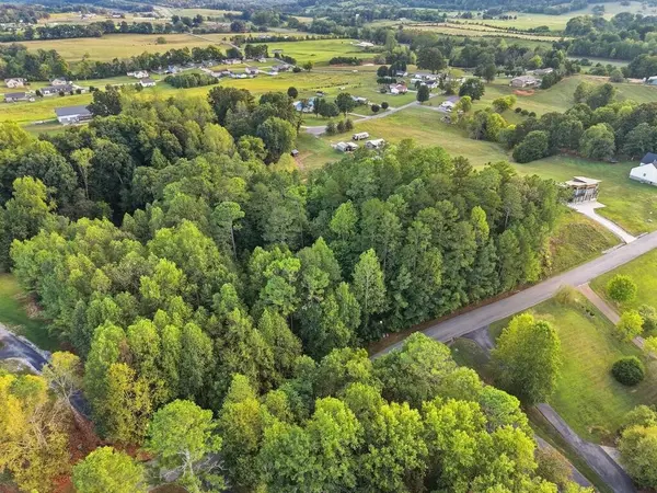 0 River Front Dr, Sparta, TN 38583