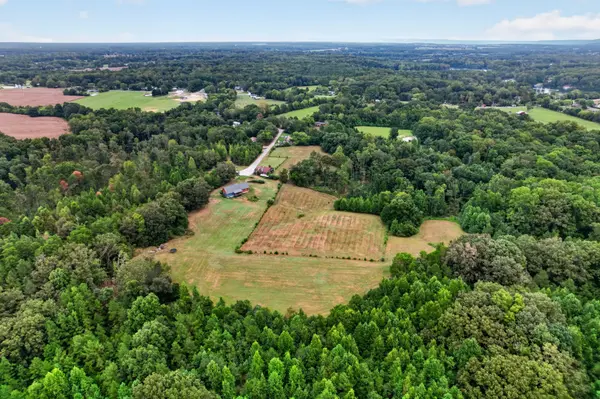 432 Meadowood Lane, Winchester, TN 37398