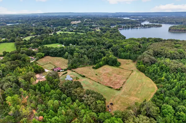 432 Meadowood Lane, Winchester, TN 37398