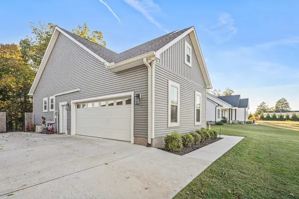 2656 Laws Rd, Mcminnville, TN 37110