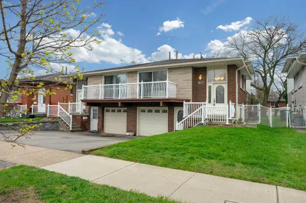 1877 Silverberry CRES, Mississauga, ON L5J 1C8