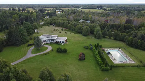 2075 County Road 43 RD, North Grenville, ON K0G 1J0