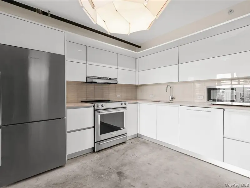 651 New York AVE #503, Brooklyn, NY 11203