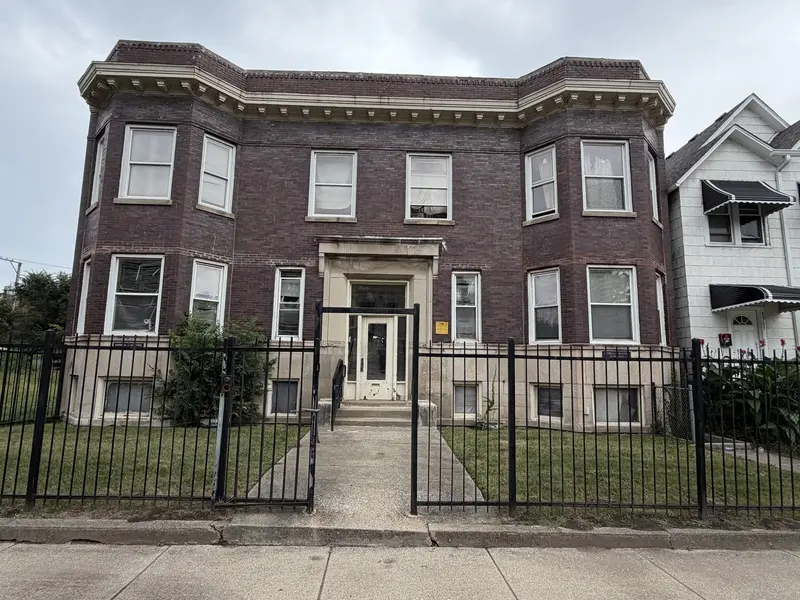 7321 S Stewart AVE, Chicago, IL 60621