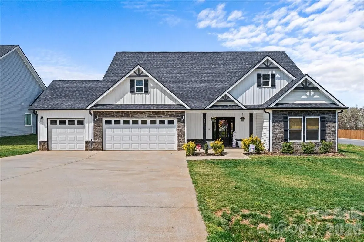 360 R C Thompson RD, Chesnee, SC 29323