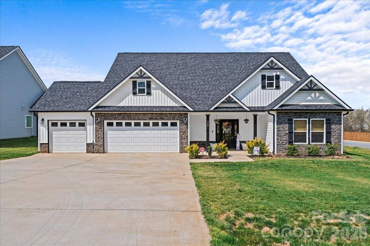 360 R C Thompson RD, Chesnee, SC 29323