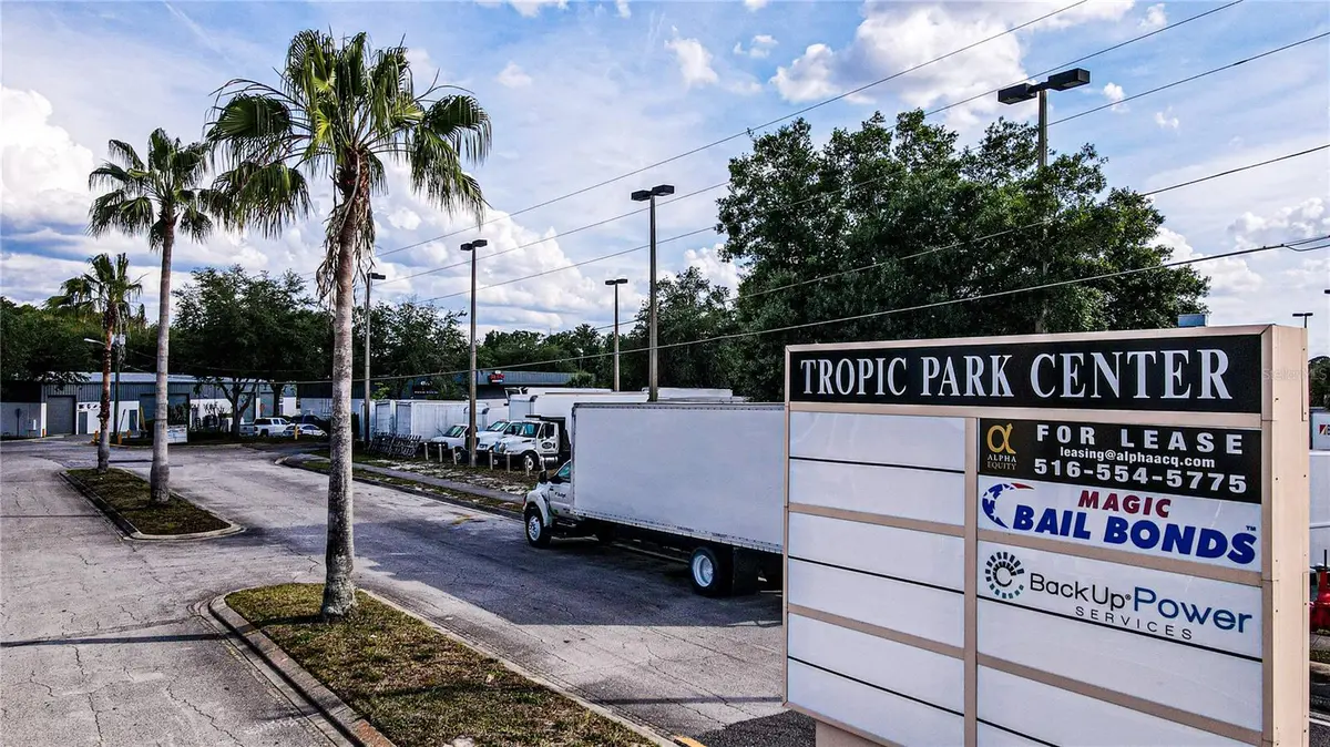 1542 TROPIC PARK DR, Sanford, FL 32773