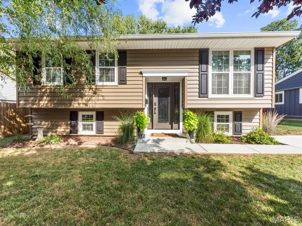 305 Spruce ST, O'fallon, IL 62269