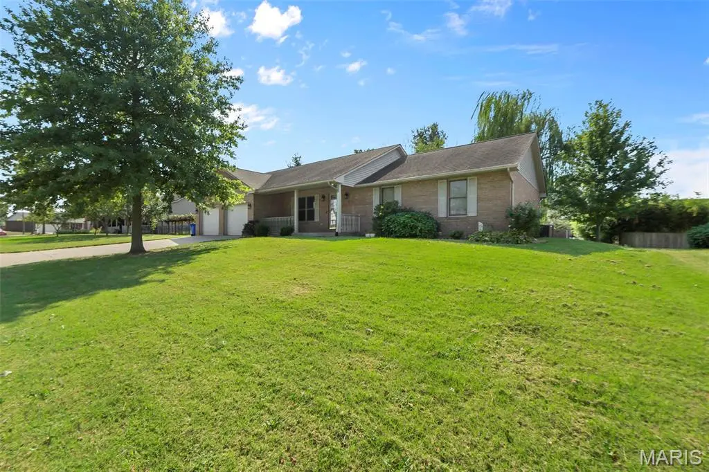 1237 Bramblewood RD, Jackson, MO 63755