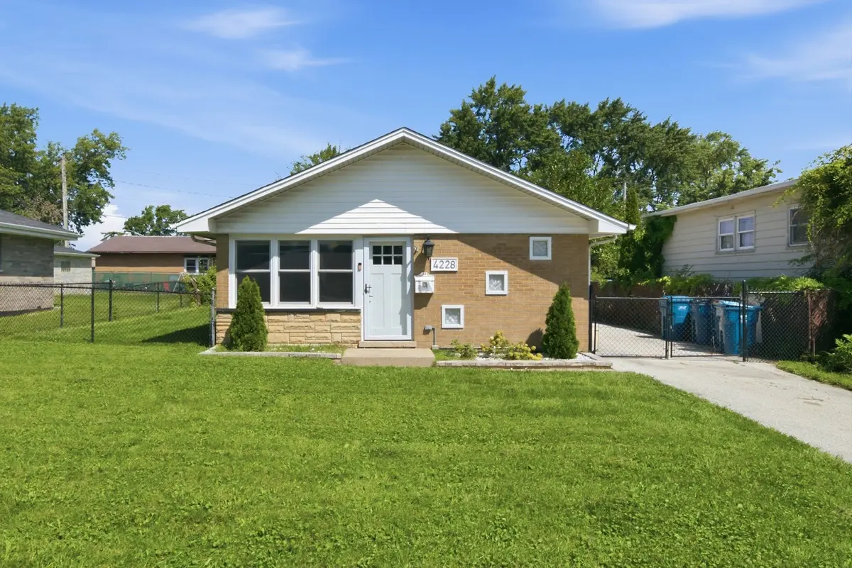 4228 W 127th ST, Alsip, IL 60803