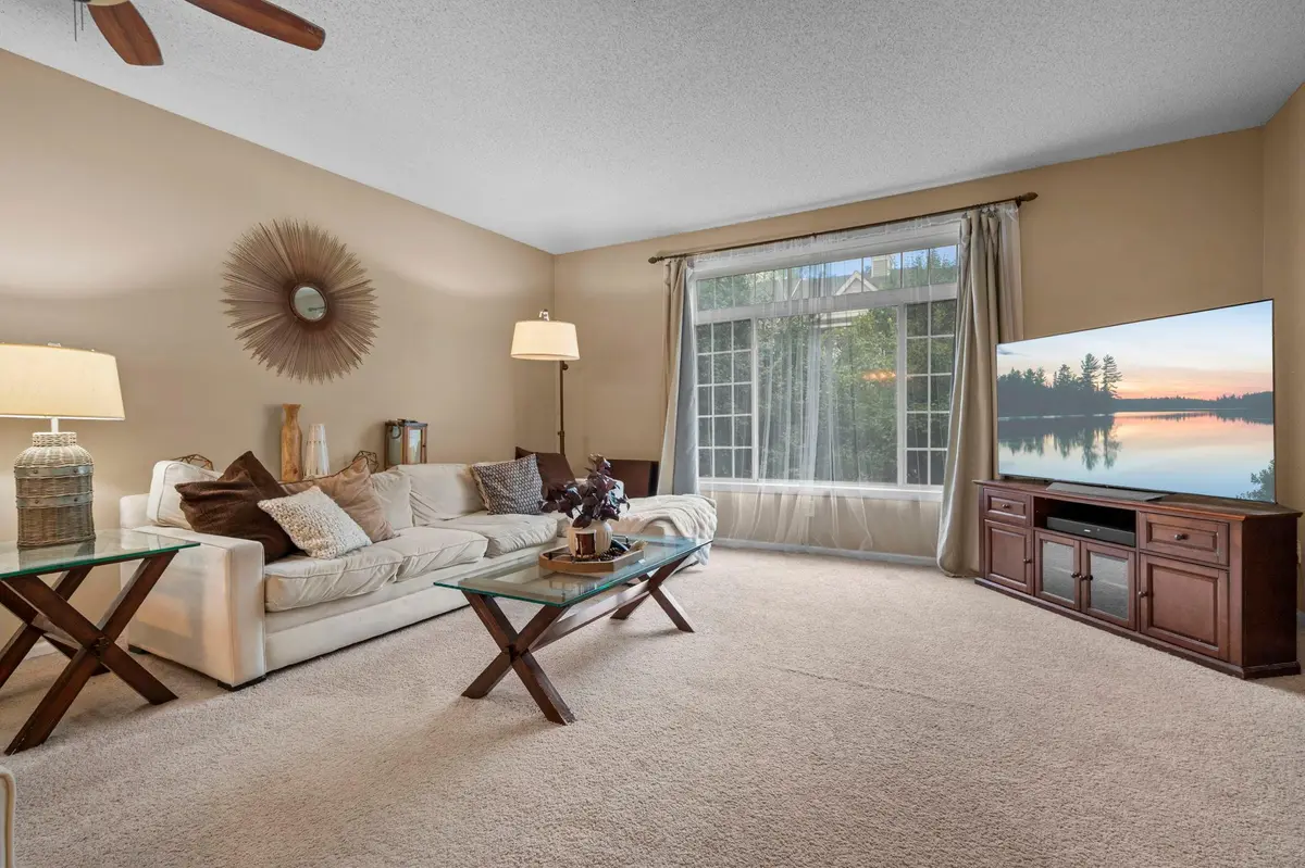 8796 Brunswick PATH #2401, Inver Grove Heights, MN 55076
