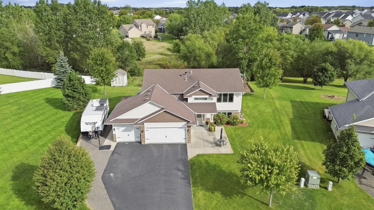 8796 Ebersole AVE, Monticello, MN 55362