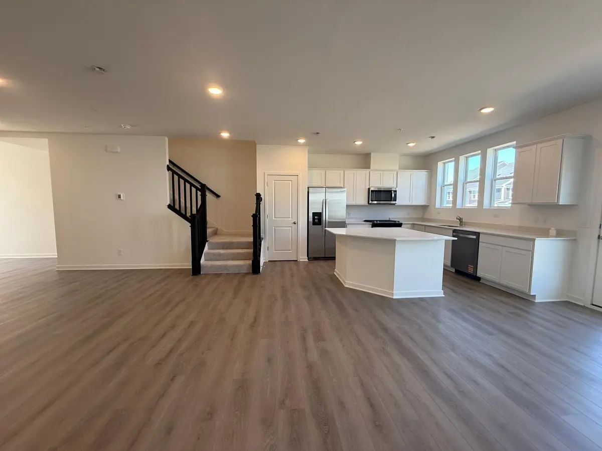 14928 Avondale VW, Rosemount, MN 55068