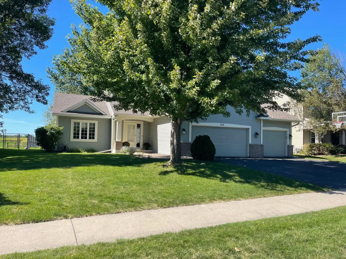 137 6th ST SW, Delano, MN 55328