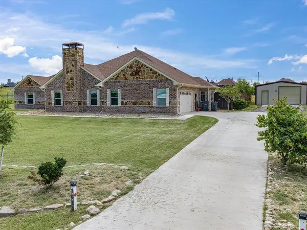 1032 Justin Drive, Springtown, TX 76082