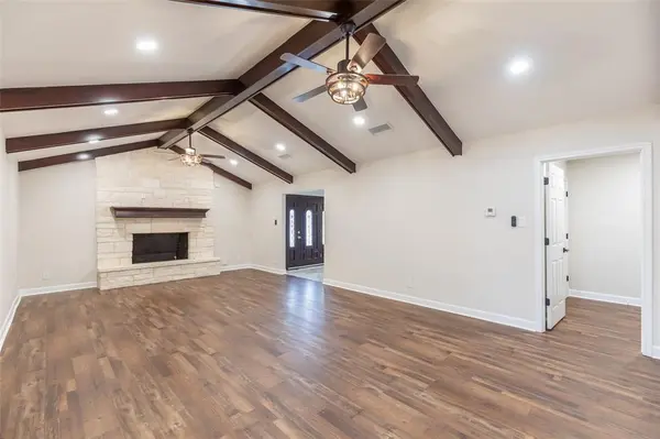 1394 S Pioneer Drive, Abilene, TX 79605