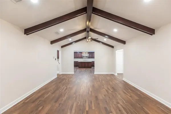 1394 S Pioneer Drive, Abilene, TX 79605