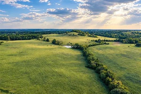 500 County Road 3805, Bullard, TX 75757
