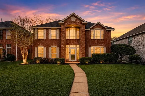 2829 Panorama Drive, Carrollton, TX 75007