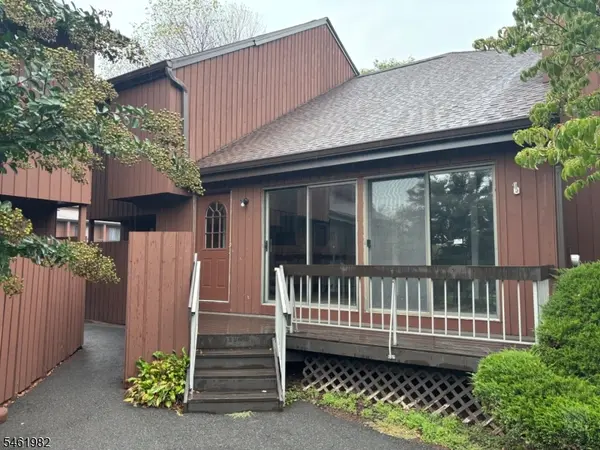 23 Bloomingdale Dr #2A, Hillsborough Twp., NJ 08844