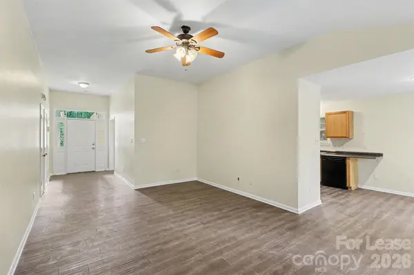 3107 Scotch Moss CT, Charlotte, NC 28269