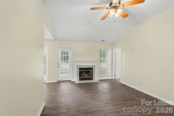 3107 Scotch Moss CT, Charlotte, NC 28269