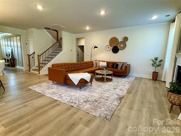 7513 Bainbridge RD, Sherrills Ford, NC 28673