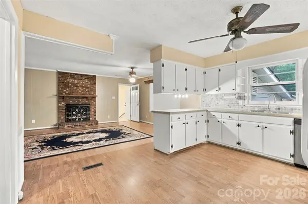 8304 Mccrory RD, Stokesdale, NC 27357