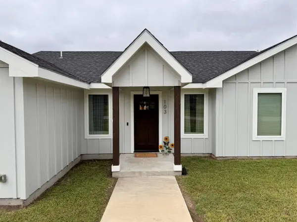 103 Driftwood DR, Granite Shoals, TX 78654