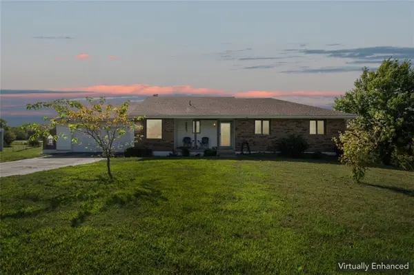 22324 S North Hedgewood Hills RD, Peculiar, MO 64078