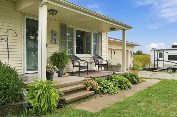 4905 N State Road 5 HWY, Shipshewana, IN 46565-9671