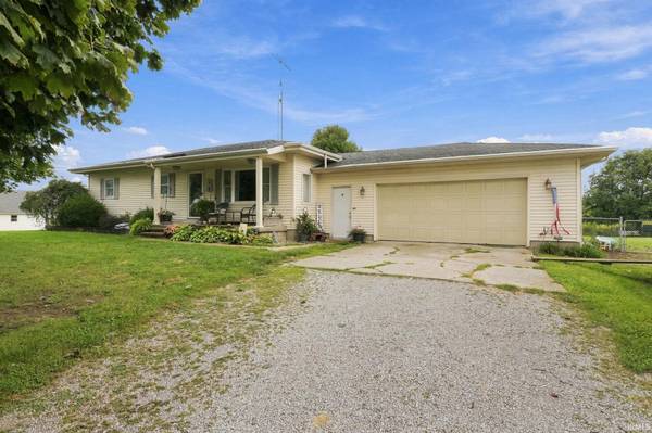 4905 N State Road 5 HWY, Shipshewana, IN 46565-9671