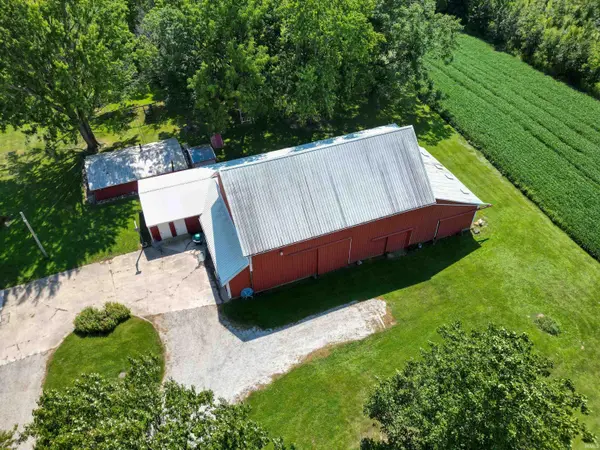 15144 County Road 50 ***, Syracuse, IN 46567
