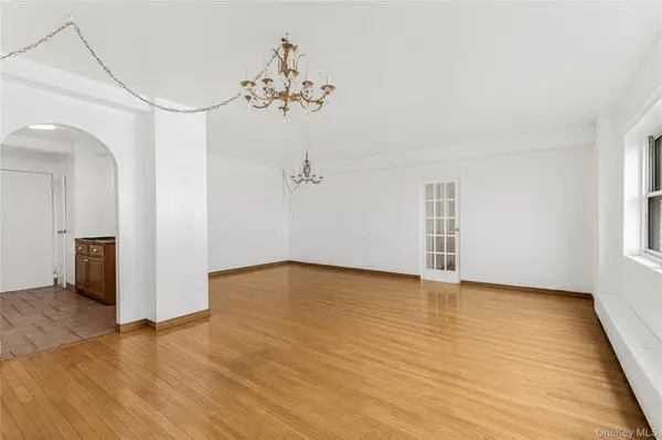 8 Fordham OVAL #16B, Bronx, NY 10468