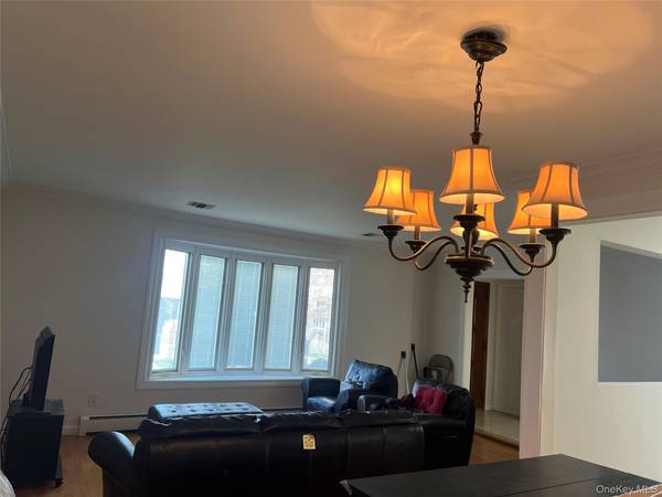 54 Alpine CT, Staten Island, NY 10310