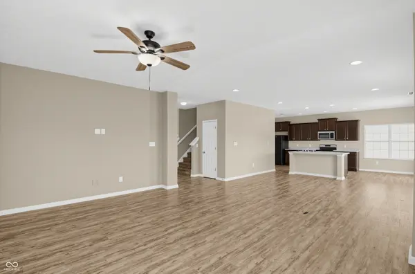 485 Haywood DR, Greenfield, IN 46140