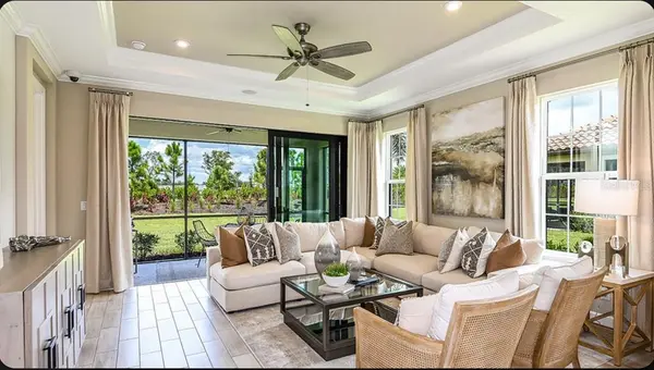 3312 PORTO LN, Bradenton, FL 34211
